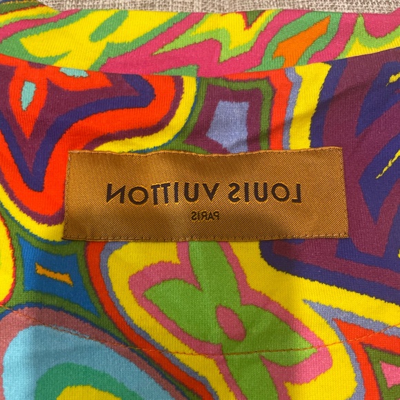 Authentic Louis Vuitton Multi-Color T-Shirt - Picture 2 of 7